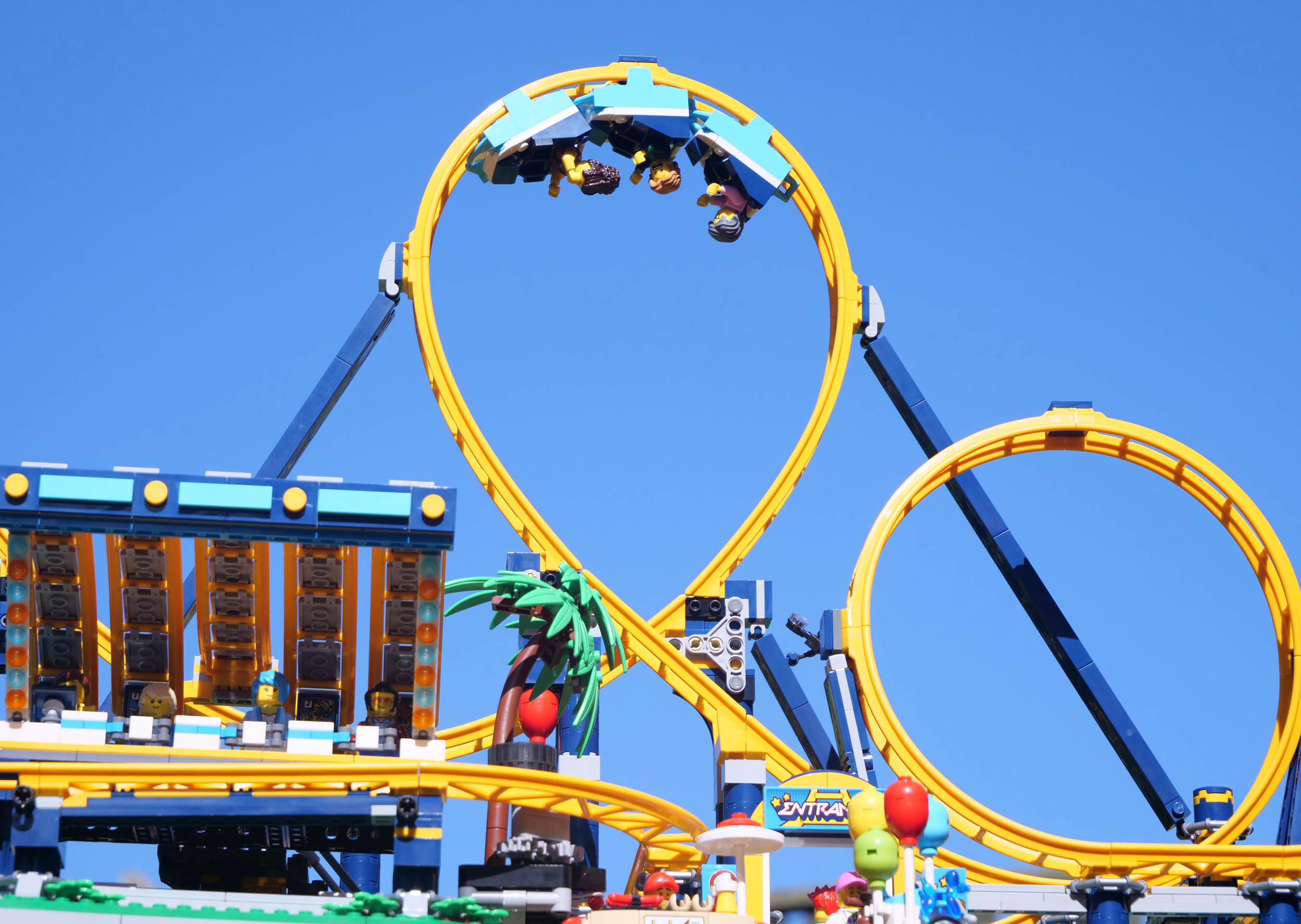 Lego roller coaster with hot sale loop